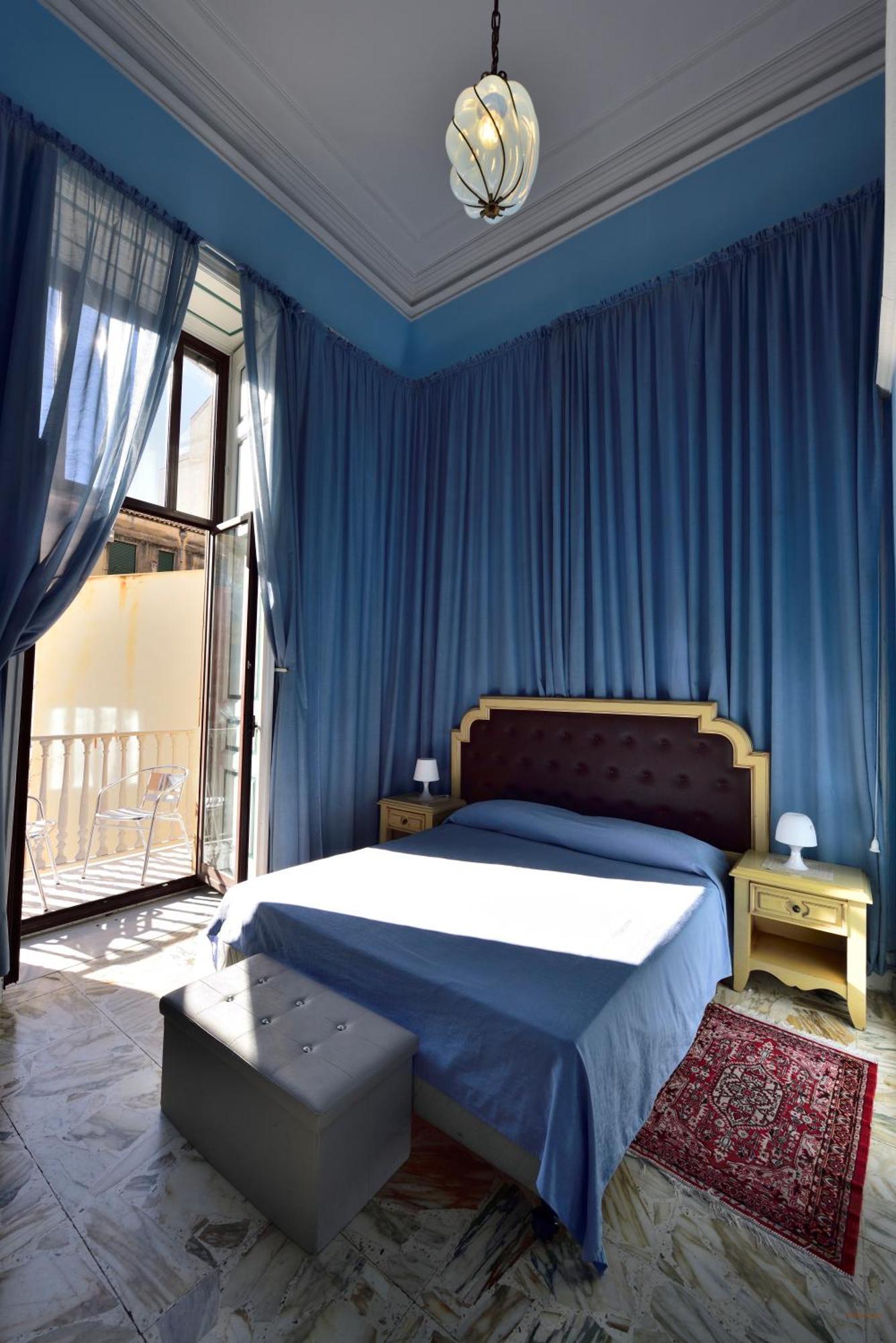 카타니아 A Casa Di Laura B&B 외부 사진