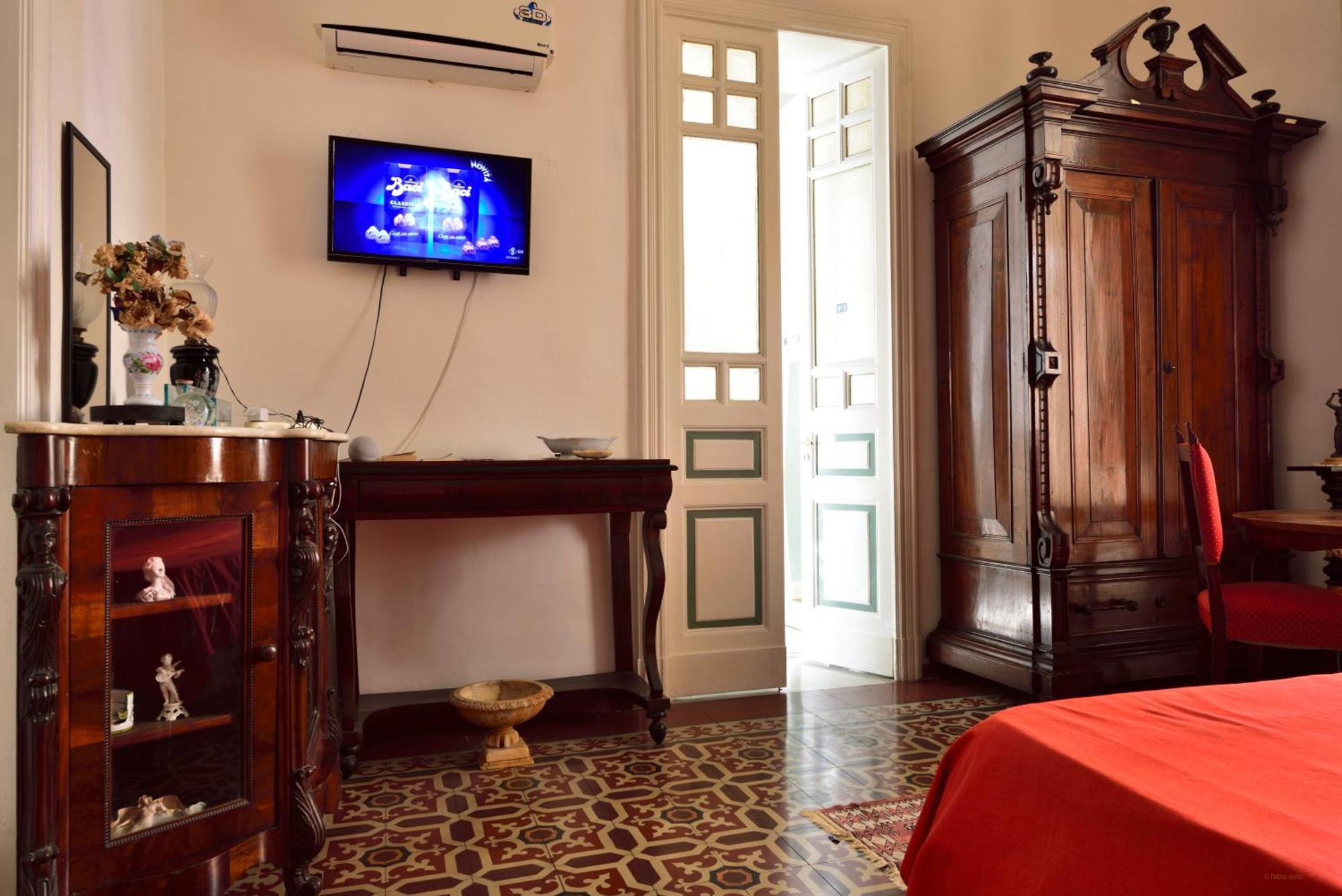 카타니아 A Casa Di Laura B&B 외부 사진