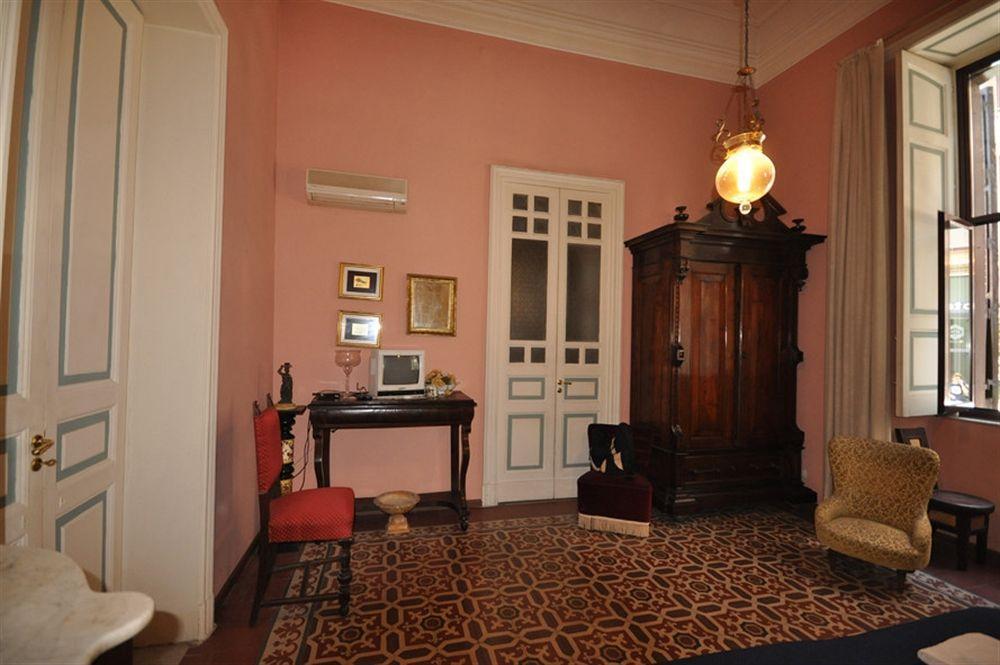 카타니아 A Casa Di Laura B&B 외부 사진